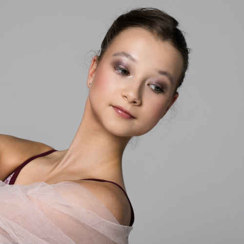 Milla Sarsatskich - RMB Student Milla Sarsatskich - RMB Student