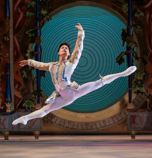 Young Gyu Choi - a principal dancer. Photo by Altin Kaftira Young Gyu Choi - a principal dancer. Photo by Altin Kaftira