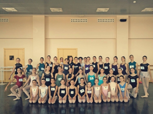 FIRST AUDITION FULL OF SCHOLARSHIPS FIRST AUDITION FULL OF SCHOLARSHIPS
