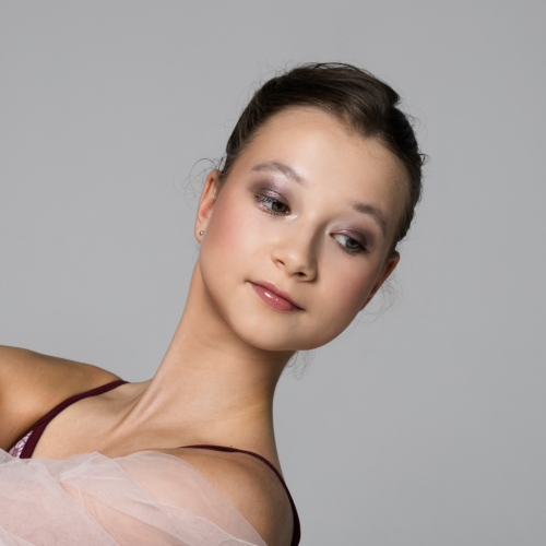 Milla Sarsatskich - RMB Student Milla Sarsatskich - RMB Student