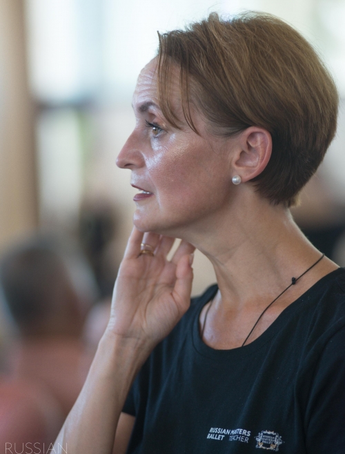 Anna Podlesnaya - ballet teacher Anna Podlesnaya - ballet teacher