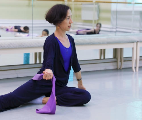 Teacher of gymnastics and conditioning for ballet Teacher of gymnastics and conditioning for ballet