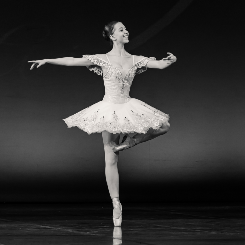Isadora Alexe-Ressler - RMB Student Isadora Alexe-Ressler - RMB Student