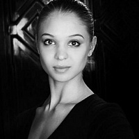 Angelina Vorontsova Artist.png Angelina Vorontsova Artist.png